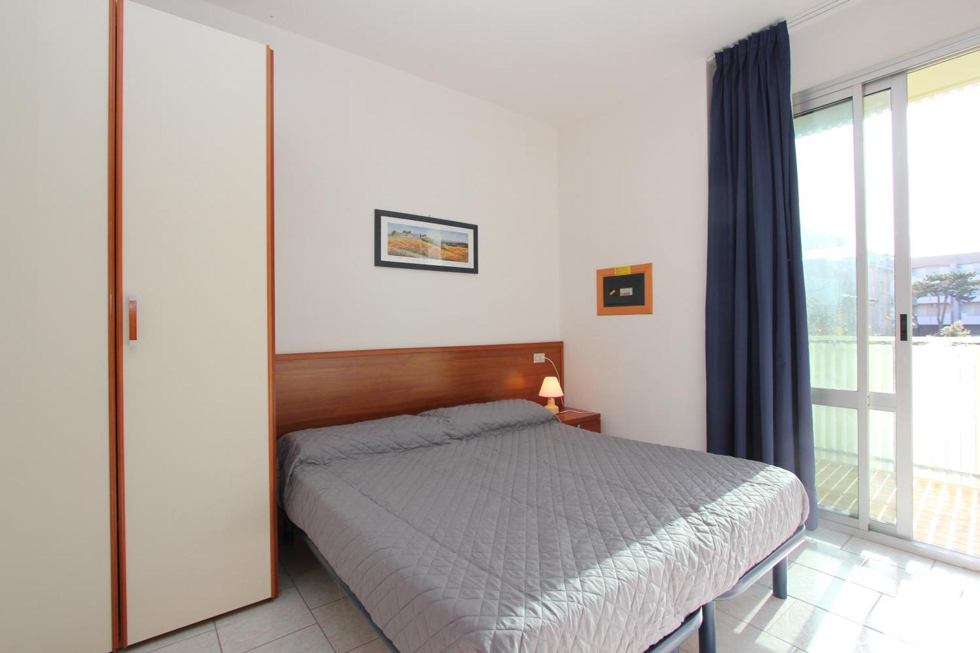 Elios Apartment Bibione Exterior photo